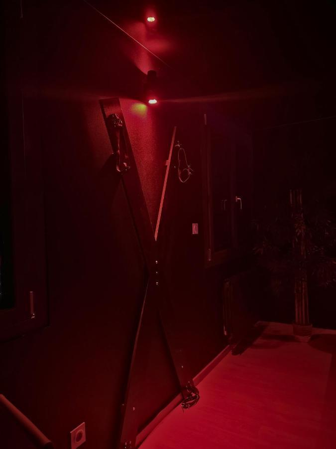 Appartement Red By Loveroomeo